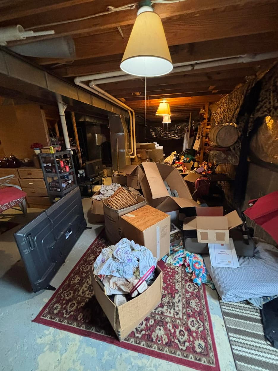 Preparing a Rental Property for New Tenants Junk Removal Tips for Landlords